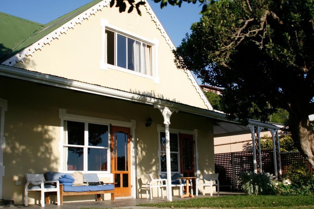 Milkwood Manor B & B Kenton on Sea Exterior photo